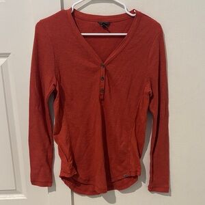 Eddie Bauer Women's Red Henley Long Sleeve Top
